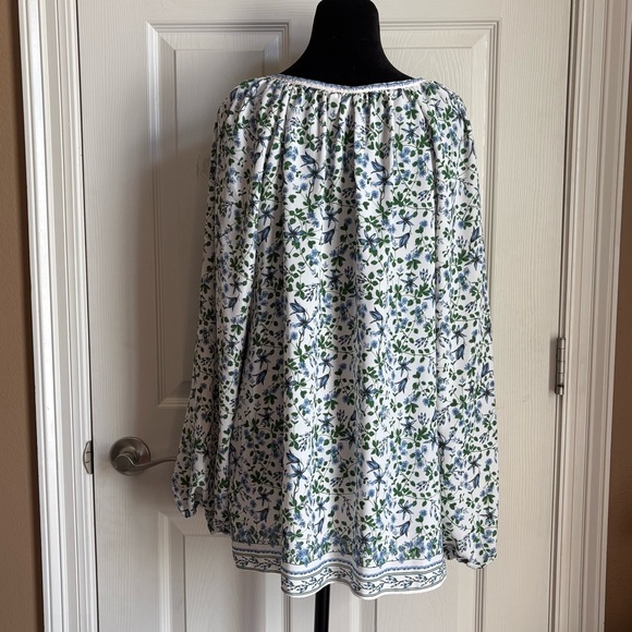 Max Studio Floral Blouse - Picture 2 of 15